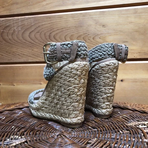 Stuart Weitzman Khaki Crochet Alex Ankle Halter Wrap Espadrille Wedge Sandal 8.5 - Picture 6 of 16